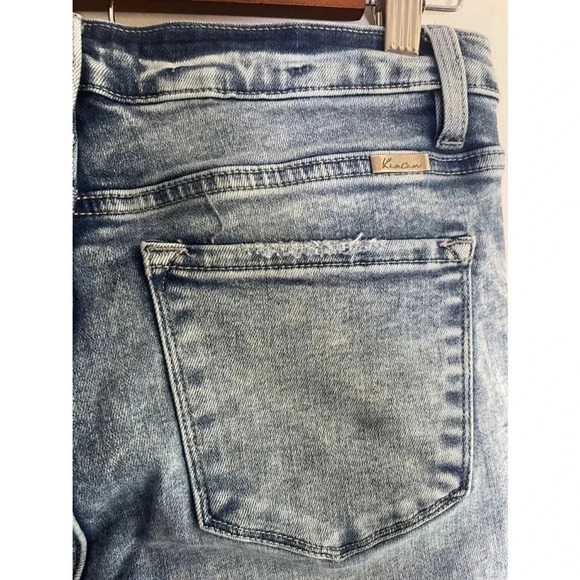 Women's KanCan Jeans Skinny Stonewash Sz 9 Blue Heavily Distressed Patches 0100 - Picture 6 of 11
